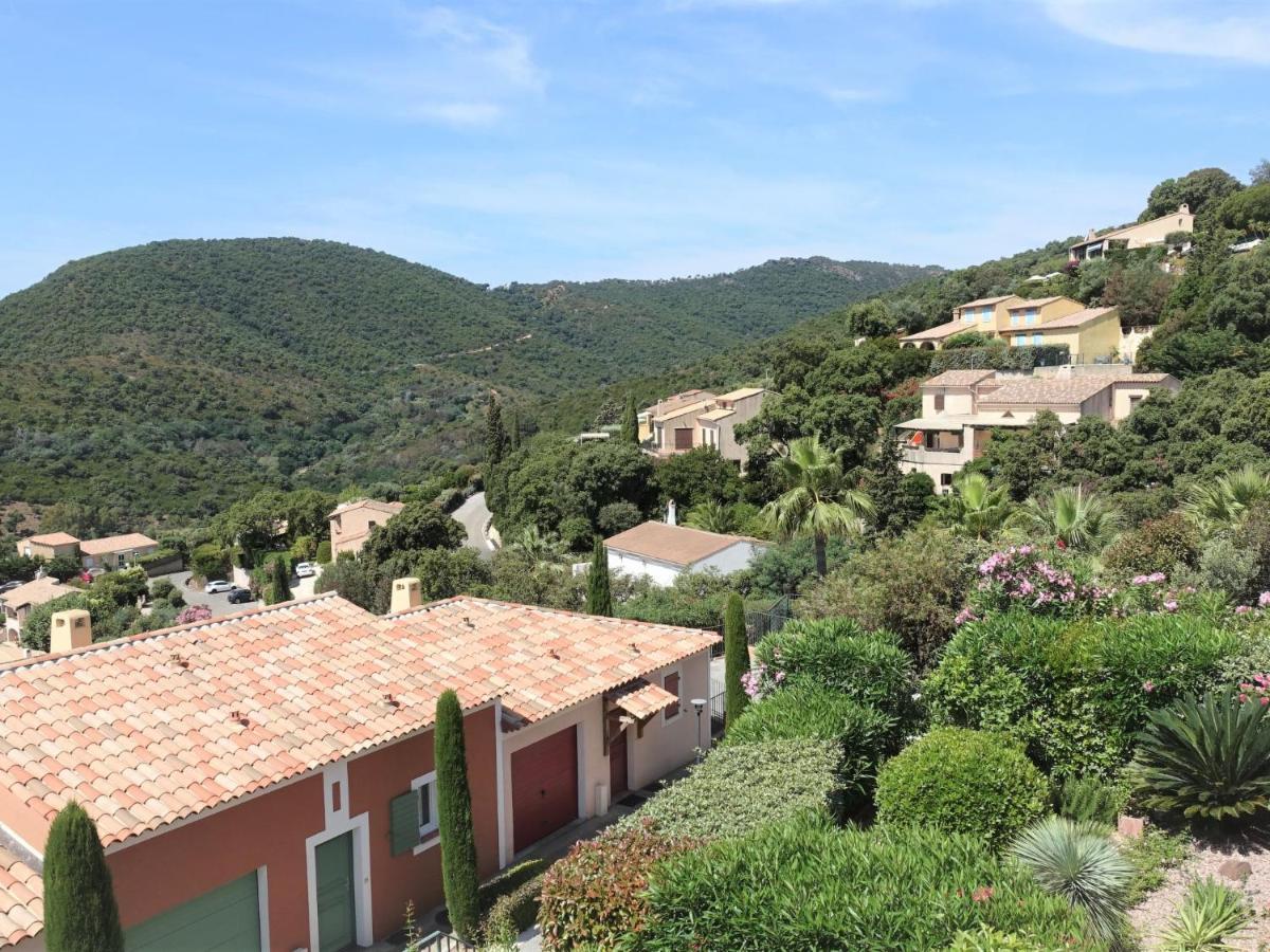 Holiday Home Le Belvédère Cavalaire-sur-Mer Esterno foto