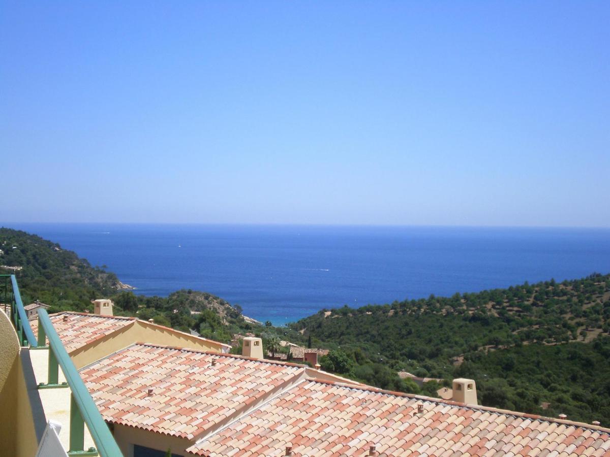 Holiday Home Le Belvédère Cavalaire-sur-Mer Esterno foto